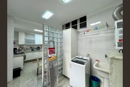 Apartamento à venda com 110m², 2 quartos e 1 vaga Apartamento à venda com 110m², 2 quartos e 1 vagaÁrea de Serviço