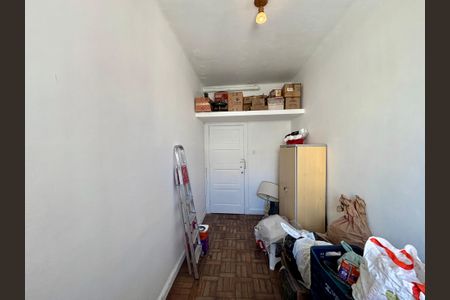 Apartamento à venda com 110m², 2 quartos e 1 vaga Apartamento à venda com 110m², 2 quartos e 1 vagaQuarto de Serviço