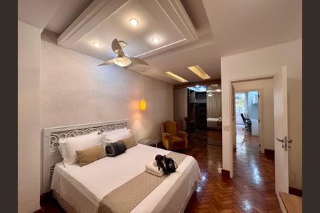 Apartamento à venda com 110m², 2 quartos e 1 vaga Apartamento à venda com 110m², 2 quartos e 1 vagaSuíte