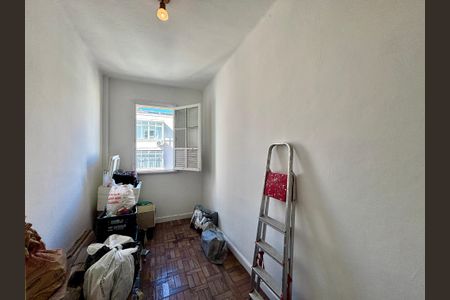 Apartamento à venda com 110m², 2 quartos e 1 vaga Apartamento à venda com 110m², 2 quartos e 1 vagaQuarto de Serviço