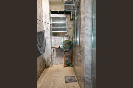 Casa de condomínio à venda com 345m², 2 quartos e 1 vaga Casa de condomínio à venda com 345m², 2 quartos e 1 vagaÁrea de Serviço - Casa 2