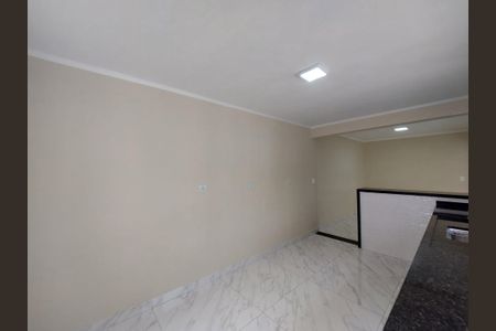 Casa à venda com 100m², 3 quartos e 2 vagas Casa à venda com 100m², 3 quartos e 2 vagasCozinha