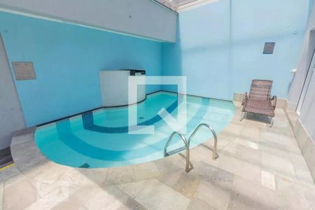 Studio à venda com 30m², 1 quarto e 1 vagaPiscina