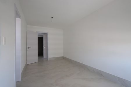 Apartamento à venda com 123m², 3 quartos e 2 vagasSuíte 1
