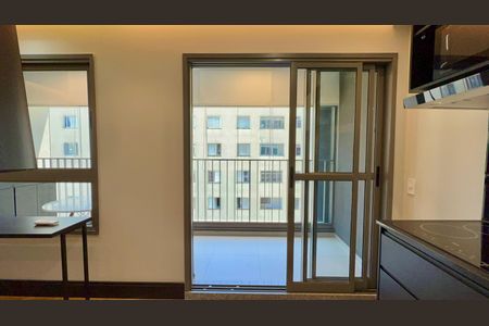 Varanda de kitnet/studio para alugar com 1 quarto, 31m² em Cerqueira César, São Paulo