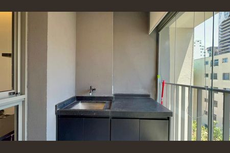 Varanda de kitnet/studio para alugar com 1 quarto, 31m² em Cerqueira César, São Paulo