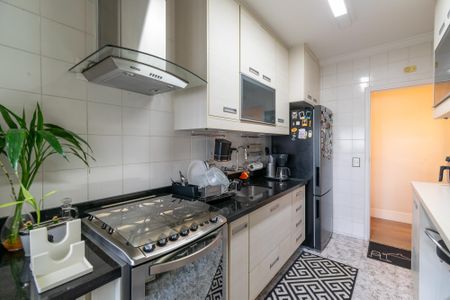 Apartamento à venda com 72m², 3 quartos e 2 vagas Apartamento à venda com 72m², 3 quartos e 2 vagasCozinha