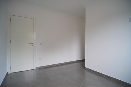 Casa à venda com 75m², 3 quartos e 2 vagasSuíte