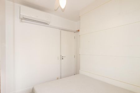 Quarto de apartamento para alugar com 2 quartos, 61m² em Vila Uberabinha, São Paulo