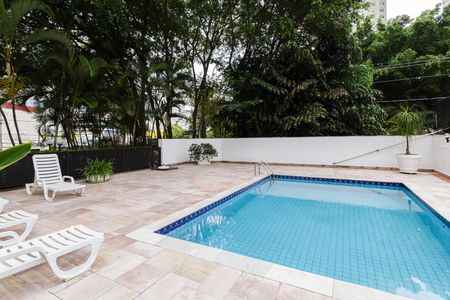 Apartamento à venda com 61m², 2 quartos e 1 vaga Apartamento à venda com 61m², 2 quartos e 1 vagaÁrea comum - Piscina