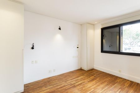 Apartamento à venda com 61m², 2 quartos e 1 vaga Apartamento à venda com 61m², 2 quartos e 1 vagaQuarto Suíte