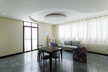 Apartamento à venda com 61m², 2 quartos e 1 vaga Apartamento à venda com 61m², 2 quartos e 1 vagaÁrea comum - Churrasqueira