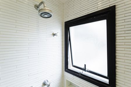 Apartamento à venda com 61m², 2 quartos e 1 vaga Apartamento à venda com 61m², 2 quartos e 1 vagaBanheiro da Suíte