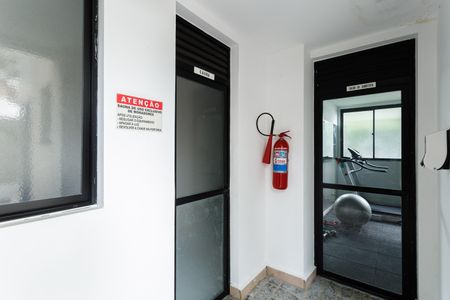 Apartamento à venda com 61m², 2 quartos e 1 vaga Apartamento à venda com 61m², 2 quartos e 1 vagaSaúna