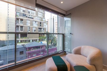 Varanda de kitnet/studio à venda com 1 quarto, 26m² em Jardim Paulista, São Paulo