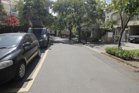 Casa de condomínio à venda com 510m², 4 quartos e 4 vagasÁrea comum