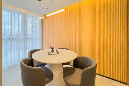 Studio à venda com 25m², 1 quarto e sem vaga Studio à venda com 25m², 1 quarto e sem vagaCoworking e Salas de Reunião
