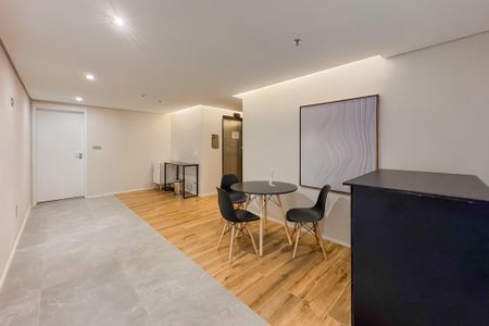 Studio à venda com 25m², 1 quarto e sem vaga Studio à venda com 25m², 1 quarto e sem vagaÁrea comum