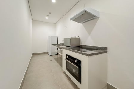 Studio à venda com 25m², 1 quarto e sem vaga Studio à venda com 25m², 1 quarto e sem vagaSalão de Festas