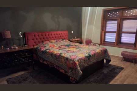 Foto 01 de casa à venda com 4 quartos, 250m² em Vila Mariana, São Paulo