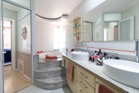 Casa à venda com 163m², 2 quartos e 1 vagaBanheiro da Suíte