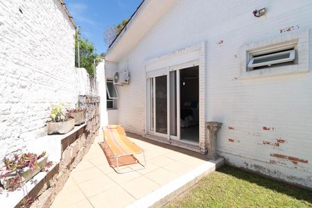 Casa à venda com 163m², 2 quartos e 1 vagaQuintal