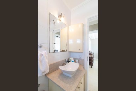 Casa à venda com 163m², 2 quartos e 1 vagaBanheiro Social