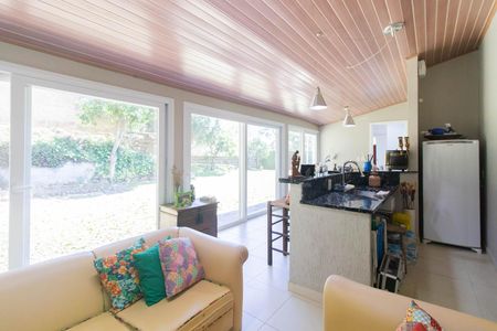 Casa à venda com 163m², 2 quartos e 1 vagaChurrasqueira