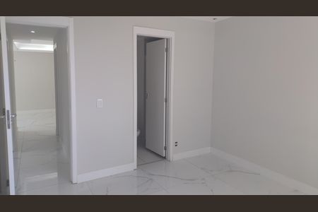 Apartamento para alugar com 86m², 3 quartos e 1 vaga Apartamento para alugar com 86m², 3 quartos e 1 vagaSuíte