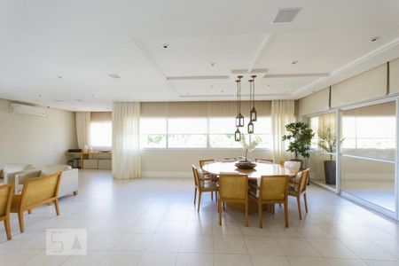 Apartamento para alugar com 86m², 3 quartos e 1 vaga Apartamento para alugar com 86m², 3 quartos e 1 vagaÁrea comum - Salão de festas