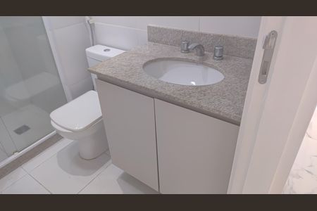 Apartamento para alugar com 86m², 3 quartos e 1 vaga Apartamento para alugar com 86m², 3 quartos e 1 vagaBanheiro