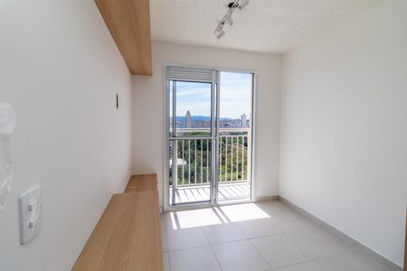 Sala de apartamento para alugar com 1 quarto, 28m² em Parque Industrial Tomas Edson, São Paulo