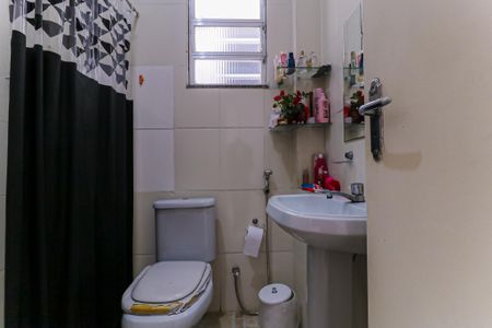 Apartamento à venda com 70m², 2 quartos e sem vaga Apartamento à venda com 70m², 2 quartos e sem vagaBanheiro Social