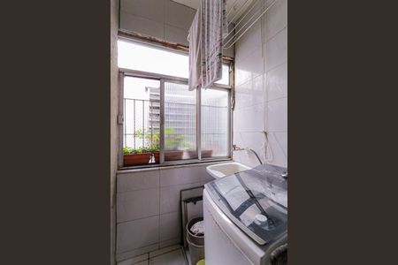 Apartamento à venda com 70m², 2 quartos e sem vaga Apartamento à venda com 70m², 2 quartos e sem vagaÁrea de Serviço