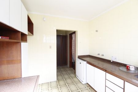Casa à venda com 270m², 5 quartos e 4 vagasCozinha
