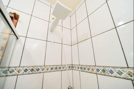 Casa à venda com 240m², 3 quartos e 2 vagasBanheiro da Suíte