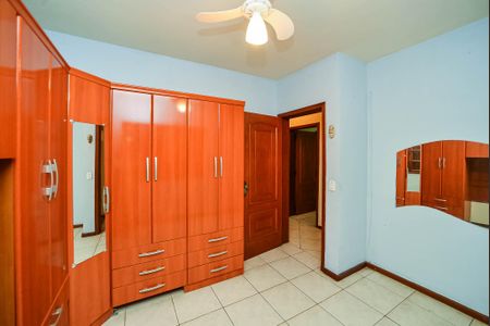 Casa à venda com 240m², 3 quartos e 2 vagasQuarto 2