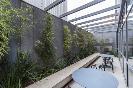 Apartamento para alugar com 50m², 1 quarto e sem vagaÁrea comum - Salão de festas