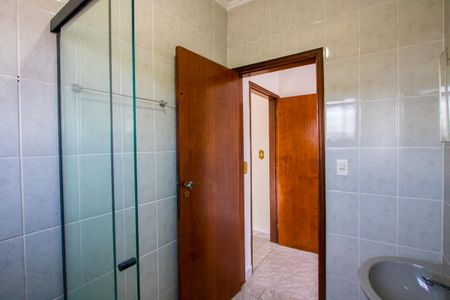 Casa à venda com 162m², 3 quartos e 2 vagas Casa à venda com 162m², 3 quartos e 2 vagasBanheiro da Suíte