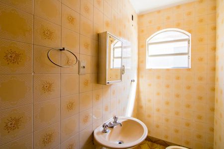 Casa à venda com 162m², 3 quartos e 2 vagas Casa à venda com 162m², 3 quartos e 2 vagasLavabo