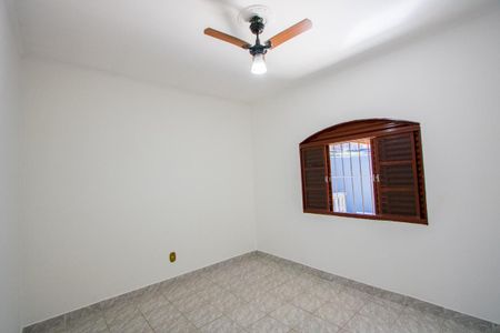 Casa à venda com 162m², 3 quartos e 2 vagas Casa à venda com 162m², 3 quartos e 2 vagasQuarto 2