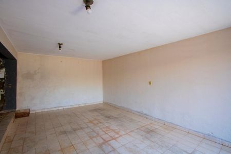 Casa à venda com 162m², 3 quartos e 2 vagas Casa à venda com 162m², 3 quartos e 2 vagasGaragem