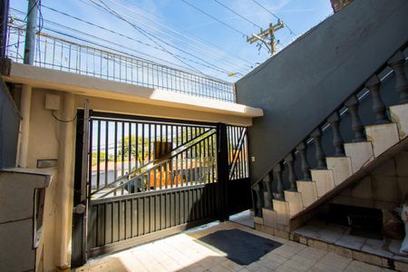 Casa à venda com 162m², 3 quartos e 2 vagas Casa à venda com 162m², 3 quartos e 2 vagasÁrea externa