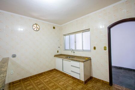 Casa à venda com 162m², 3 quartos e 2 vagas Casa à venda com 162m², 3 quartos e 2 vagasCozinha