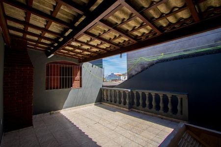 Casa à venda com 162m², 3 quartos e 2 vagas Casa à venda com 162m², 3 quartos e 2 vagasÁrea de serviço