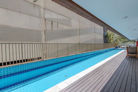 Apartamento à venda com 50m², 1 quarto e 1 vagaPiscina