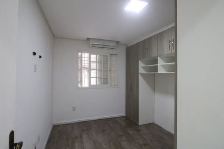 Quarto 1 de casa à venda com 2 quartos, 60m² em São José, Canoas