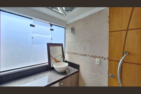 Apartamento para alugar com 260m², 5 quartos e 2 vagas Apartamento para alugar com 260m², 5 quartos e 2 vagasLavabo