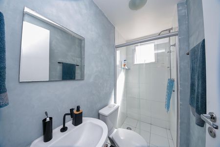 Apartamento à venda com 68m², 3 quartos e 1 vaga Apartamento à venda com 68m², 3 quartos e 1 vagaBanheiro Suíte