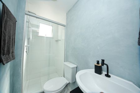 Apartamento à venda com 68m², 3 quartos e 1 vaga Apartamento à venda com 68m², 3 quartos e 1 vagaBanheiro